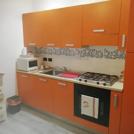 Apartmán Casa Frejus . Comodo Al Centro E Al Politecnico Bus 33 E 42 *