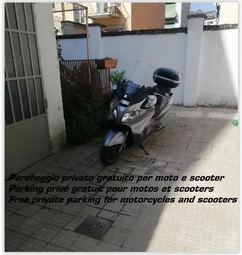 Apartmán Casa Frejus . Comodo Al Centro E Al Politecnico Bus 33 E 42